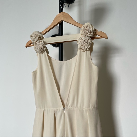 Cream Mini Dress - Picture 4 of 8